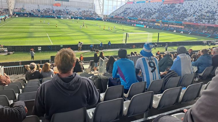 Así se ve el partido desde la posición donde está Cadena 3