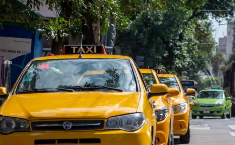 FOTO: Taxis y remises en Córdoba. (Foto: Municipalidad de Córdoba)