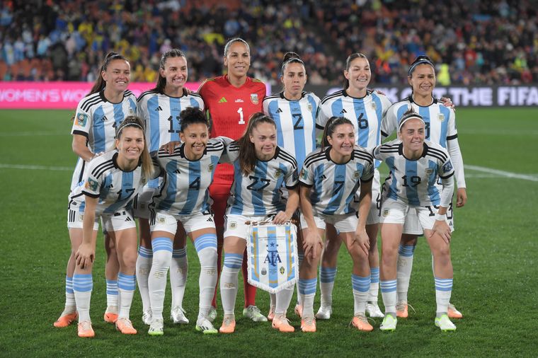 FOTO: La selección argentina de fútbol femenino. 