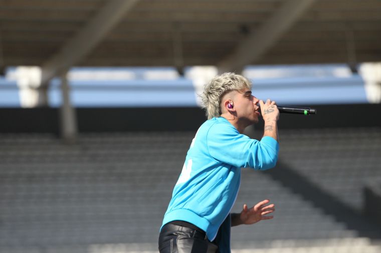 Luck Ra y un show para el recuerdo en el Día de las infancias