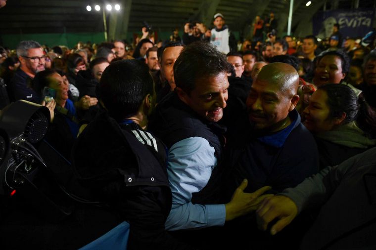 Sergio Massa durante el acto en el club Ferro. 