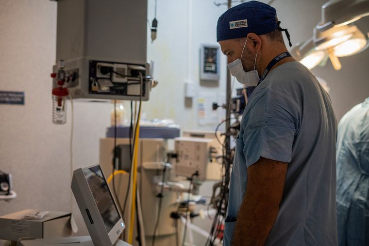 FOTO: Cirugías seguras: Neurofisiología Intraoperatoria en Hospital Privado