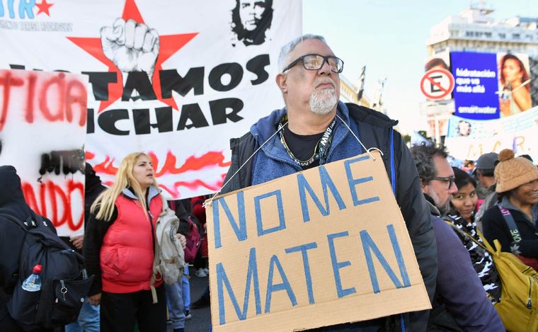 Marcha de organizaciones en repudio a la muerte de Facundo Molares. (Foto: NA)