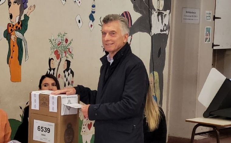 FOTO: Votó Mauricio Macri en las PASO. (Foto: Twitter)