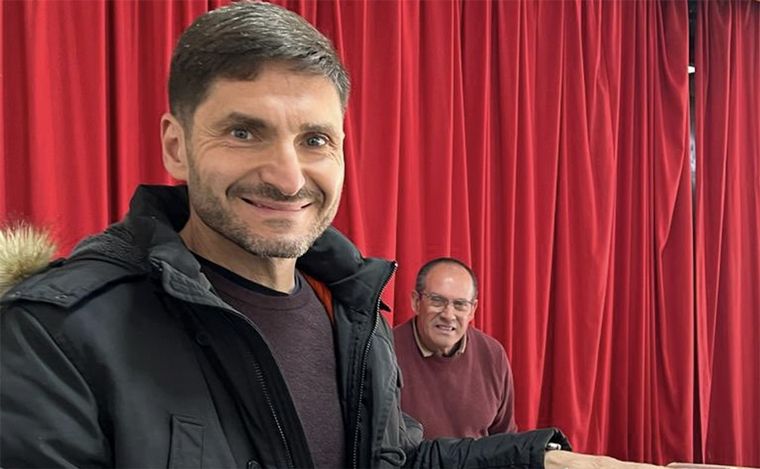 Pullaro votó en Hughes y pidió votar para