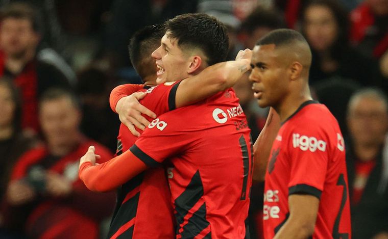 Un nuevo gol del ex Belgrano, Bruno Zapelli en la victoria de Paranaense