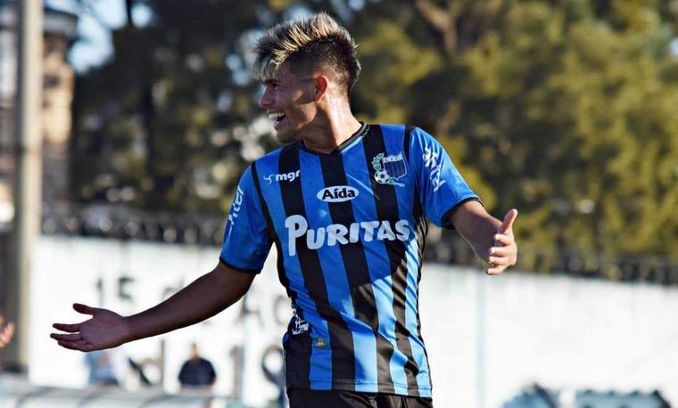 FOTO: Alan Medina, volante que interesa mucho en Belgrano. (Foto: Prensa Liverpool)