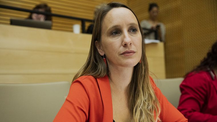 Luciana Echevarría denunció a Oscar González por su declaración jurada