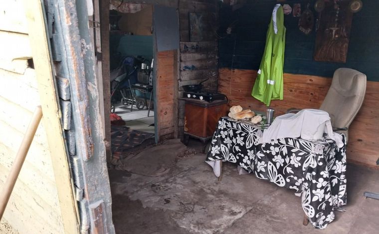 Temporal en Buenos Aires: inundaciones y vecinos evacuados en La Plata.