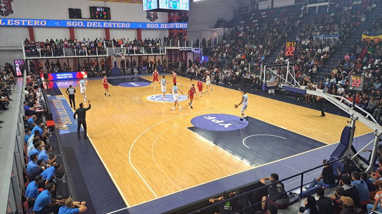 Argentina enfrenta a Chile en busca del pasaje a la final del Preclasificatorio.