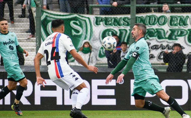 Sarmiento venció a Tigre en la Copa de la Liga. 