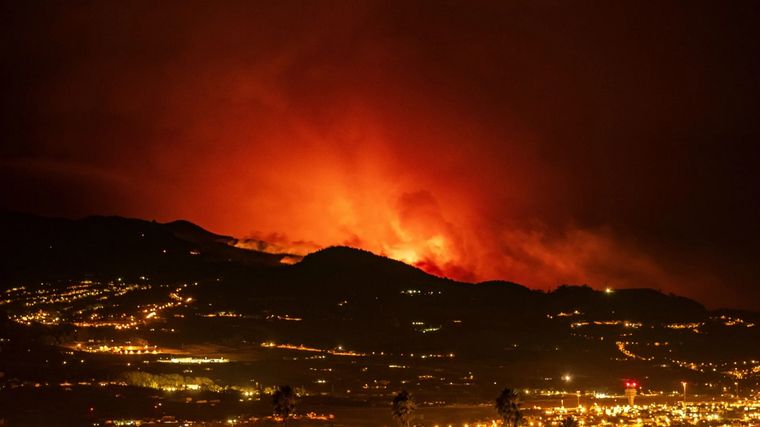 FOTO: En Tenerife se quemaron unas 15 mil hectáreas