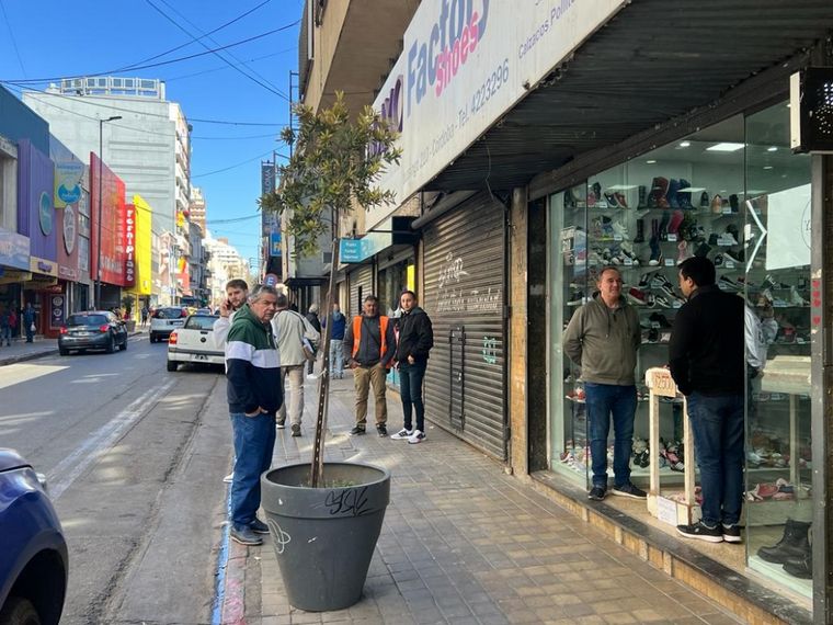FOTO: Son falsos los rumores de saqueos en el centro de Córdoba.