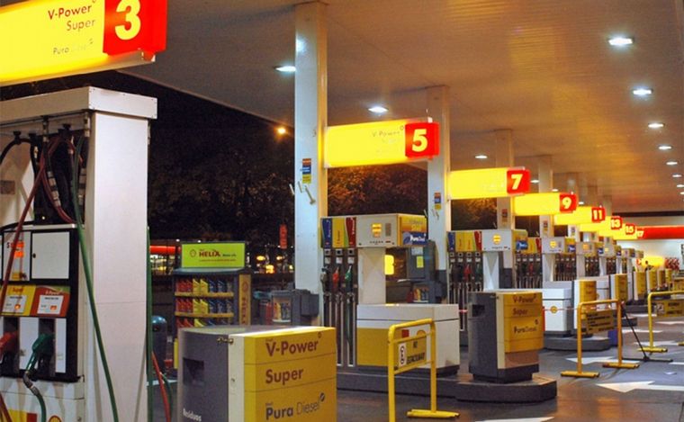 Continúa el paro nocturno en estaciones de servicio de Rosario.