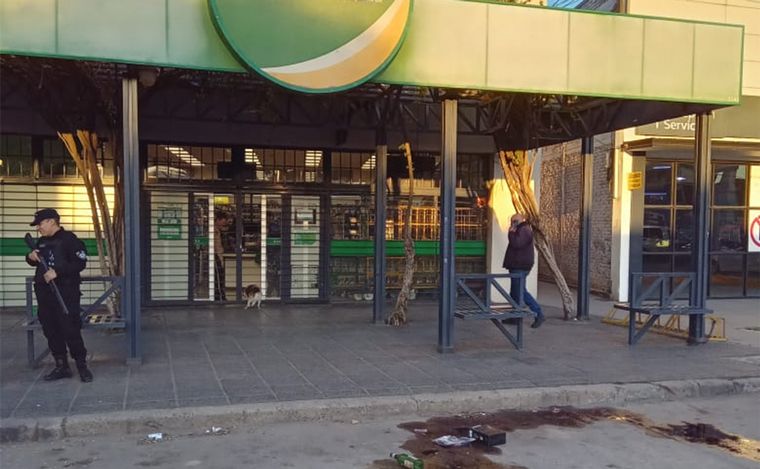 FOTO: Santa Fe: detenidos tras robo piraña a un supermercado e intento en otros dos.