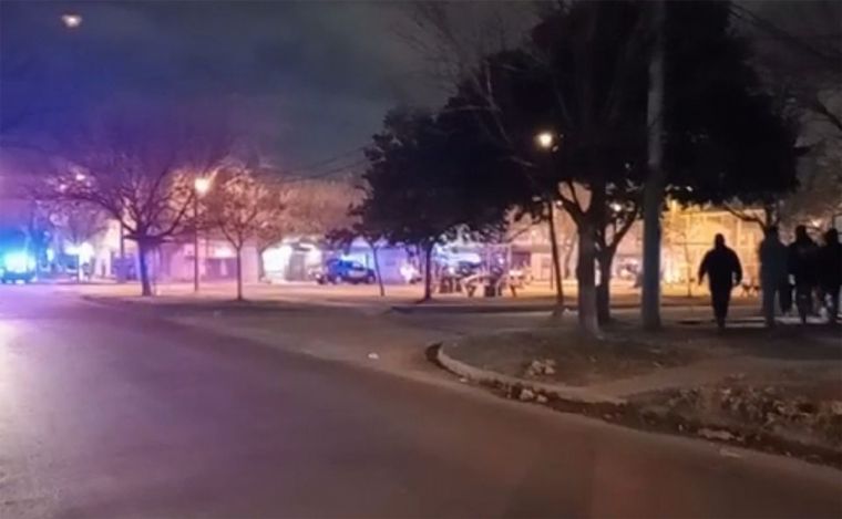 Al menos cuatro intentos de robos grupales en comercios barriales de Rosario.