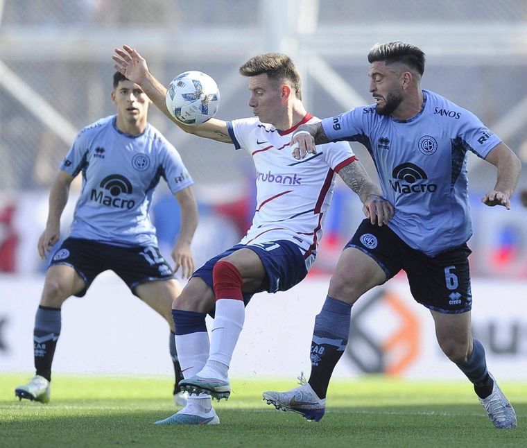 El “Pirata” demostró que también puede competir de visitante.