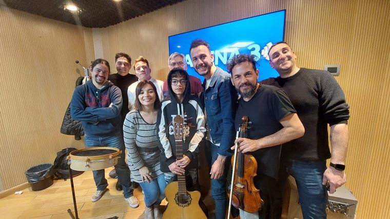 Gabriel Polidoro celebró sus 26 años con la música en el día de la radio