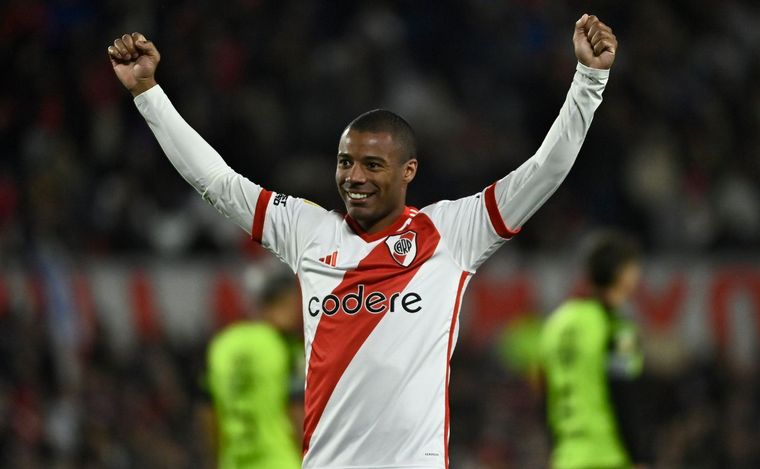 River ante Barracas. 