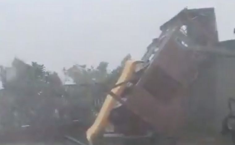 Idalia descarga su furia en Florida.