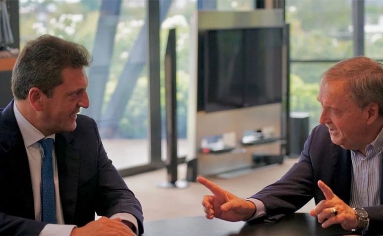 Entre las recetas económicas y la conquista de Córdoba