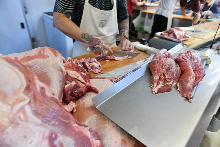 FOTO: El precio de la carne aumentó 60% en agosto, el mayor salto mensual en 18 años.