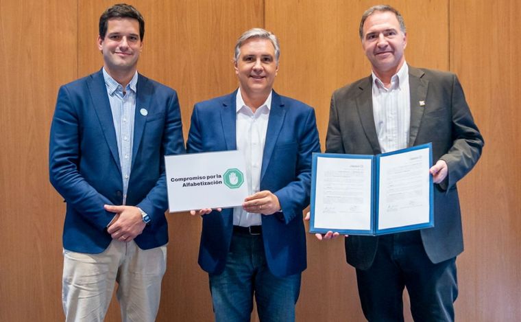 La provincia de Córdoba adhiere al Compromiso por la Alfabetización