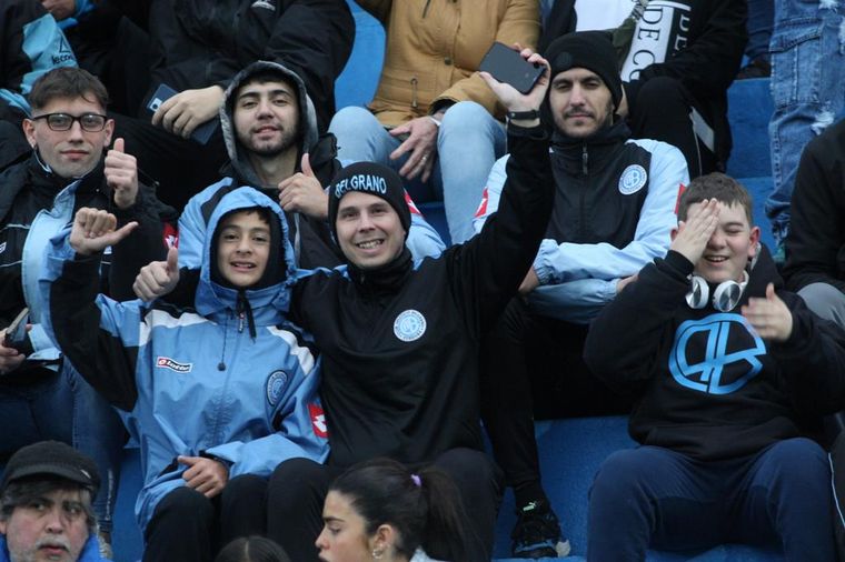 FOTO: Te vi en la cancha: Belgrano vs Newell`s.