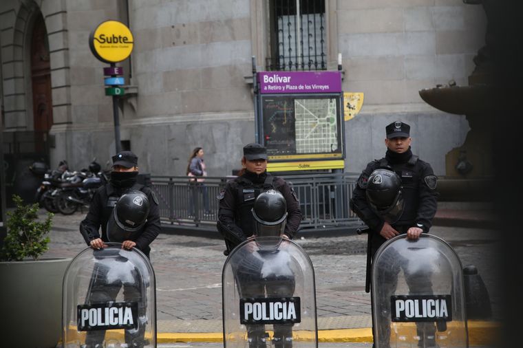 Tensión en CABA por el homenaje a 