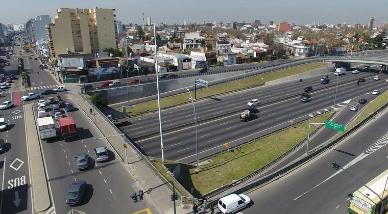 FOTO: Buenos Aires: murió atropellada al intentar cruzar caminando la General Paz