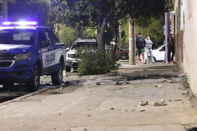 Protesta e incidentes en reclamo de justicia por el crimen de Gabriela Pérez.