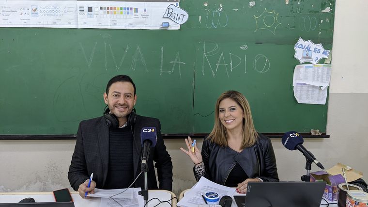 FOTO: Viva la Radio, desde la Escuela Municipal César E. Romero.