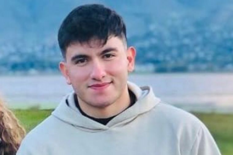 El joven que corría y murió al ser alcanzado por un disparo.