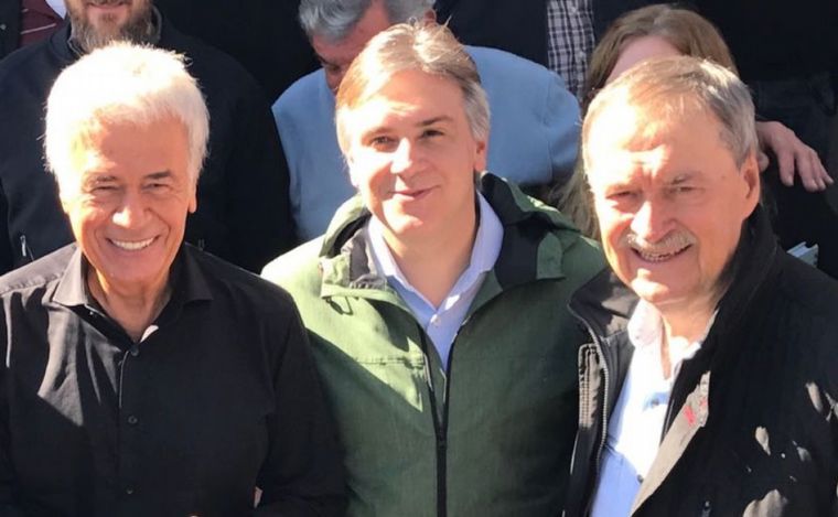 José Manuel de la Sota, Martín Llaryora y Juan Scahiretti (Foto: Perfil).