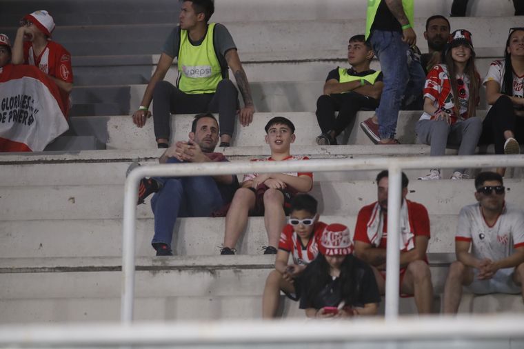 FOTO: Te vi en la cancha: buscate en las tribunas del estadio Mario Alberto Kempes.