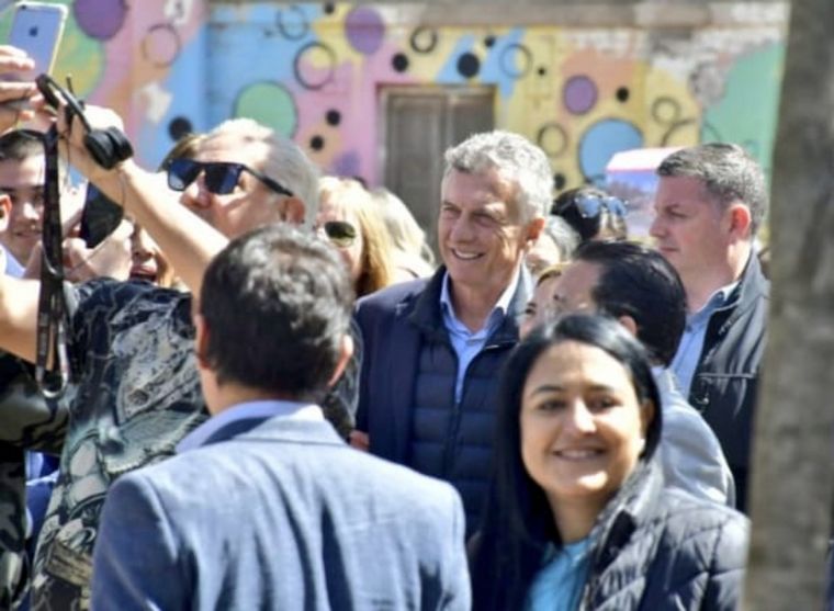 FOTO: Mauricio Macri pasó por Villa Allende y recordó al fallecido 