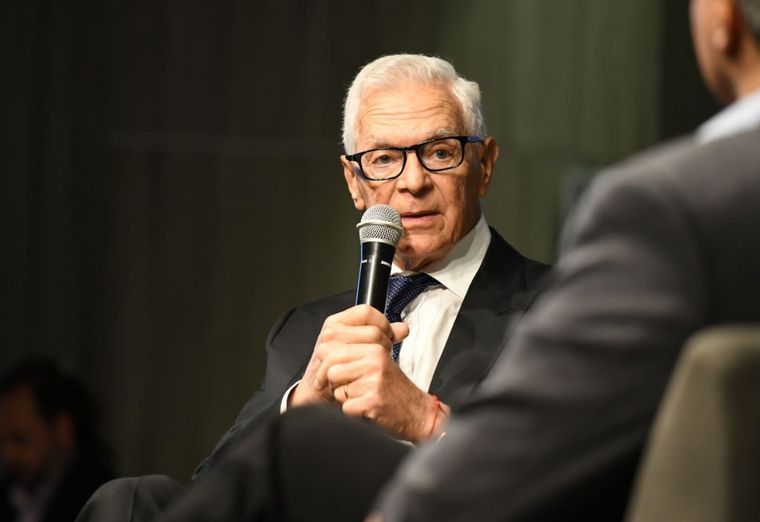 Eduardo Costantini disertó en la Bolsa de Comercio de Córdoba.