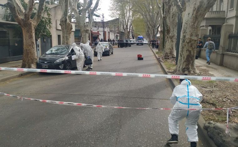 Mataron a un policía frente a la Agencia de Investigación Criminal en zona sur.