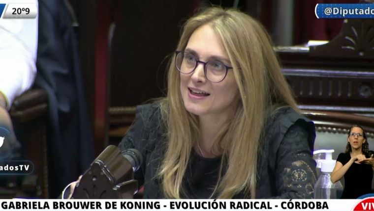 El radicalismo le respondió a Macri tras las críticas por la sesión de Ganancias.