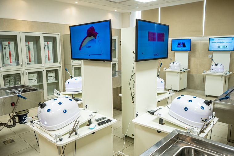 FOTO: Sala de Simulación: lo nuevo en perfeccionamiento de técnicas quirúrgicas