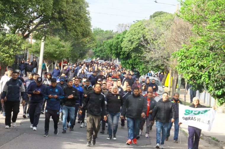 FOTO: Viernes con caos de tránsito por múltiples manifestaciones
