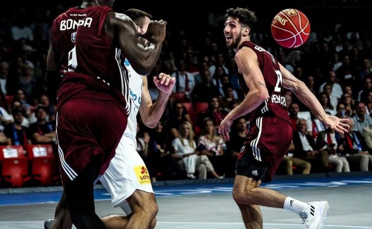 Bolmaro debutó en el Bayern Munich. (Foto:@FCBBasketball)