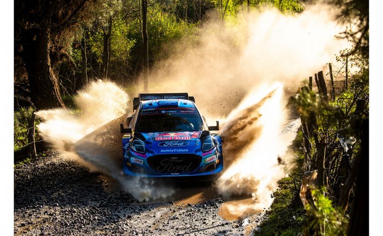 Impactante paso del Ford Puma de Ott Tänak, en Chile en 