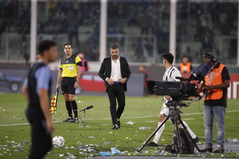 FOTO: Gandolfi habló tras el clásico con Belgrano.