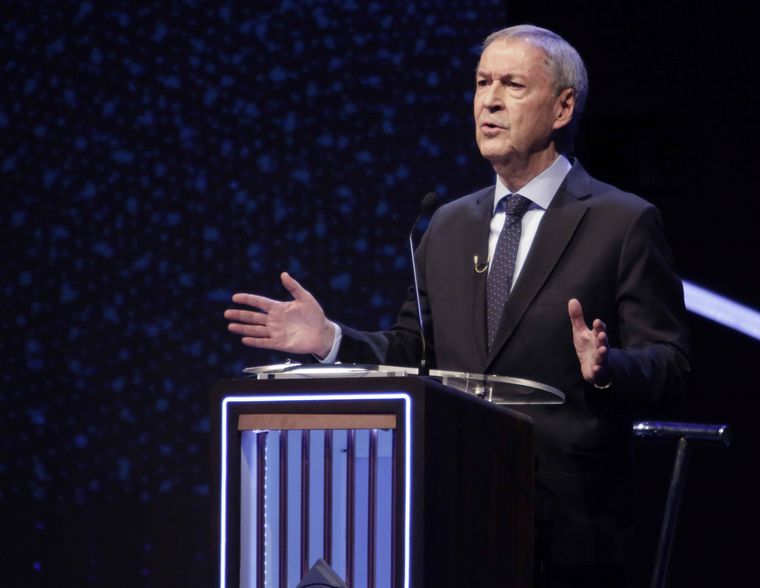 Los candidatos presidenciales, en el primer debate.