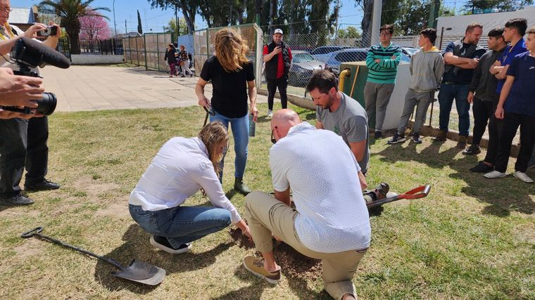 La Sole agradeció la donación de árboles de BAUM realizada por Cadena 3.