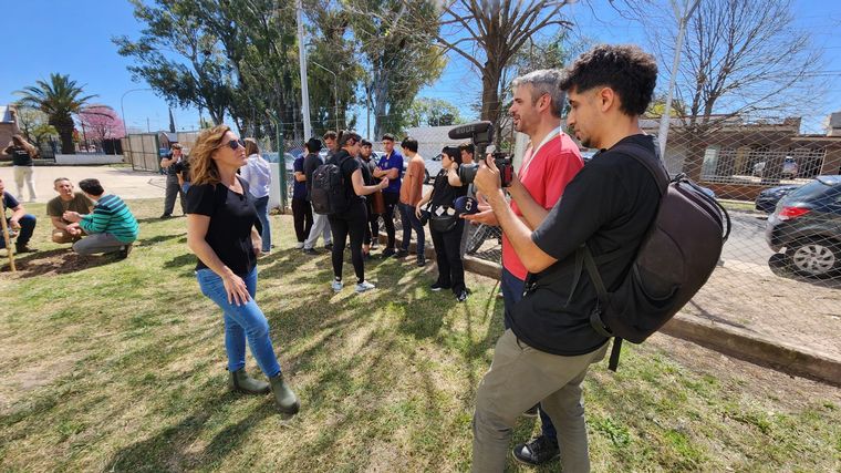 La Sole agradeció la donación de árboles de BAUM realizada por Cadena 3.