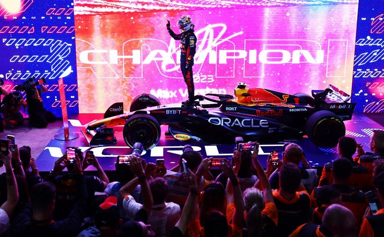 FOTO: Verstappen fue 2° en el Sprint y se consagró tricampeón mundial en Catar