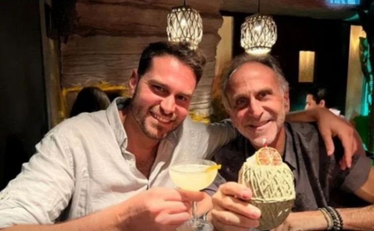 Rodolfo Fabián Skariszewski junto a su hijo. (Foto: Facebook).