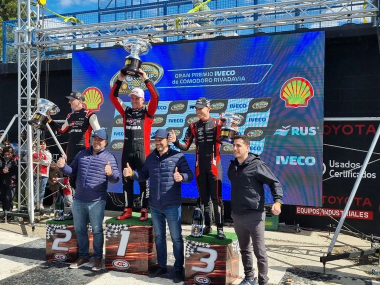El podio final del Gran Premio Iveco" de TC Pick Up